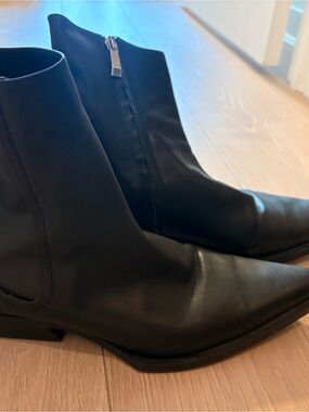 Women Black Leather Chelsea Ankle Boots with Side Zip